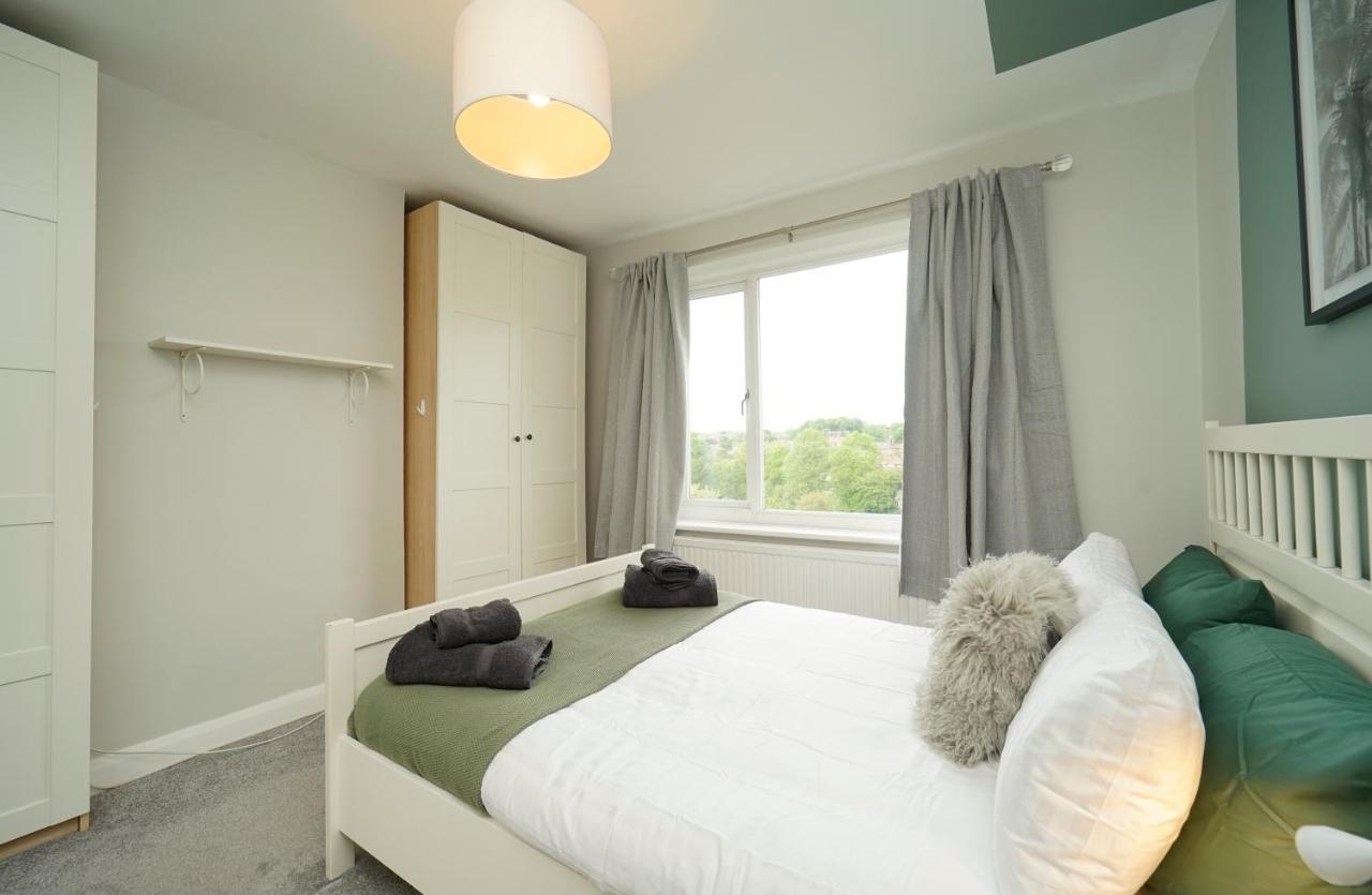 Stunning 5 Bed House In Chapel Allerton, Sleeps 9 Leeds  Eksteriør bilde